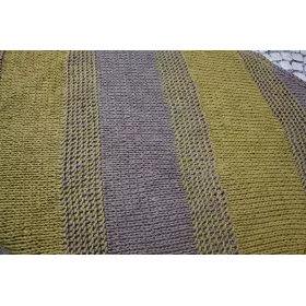 Stina - couverture tricot